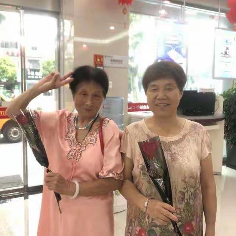 海宁支行“浪漫七夕，相约稠行”主题活动