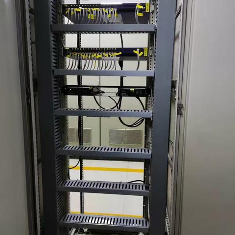 炉控班攻坚纪实-操作员站移位及网络光纤更换