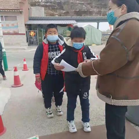 【滦平县西沟满族乡中心校】“我们开学啦！”