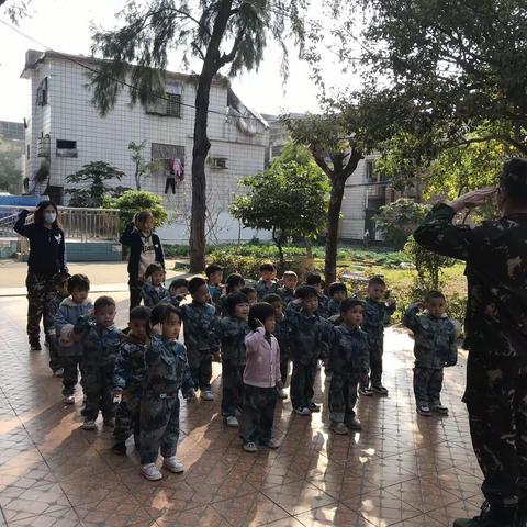 贝诺幼儿园——小小一班国防教育活动