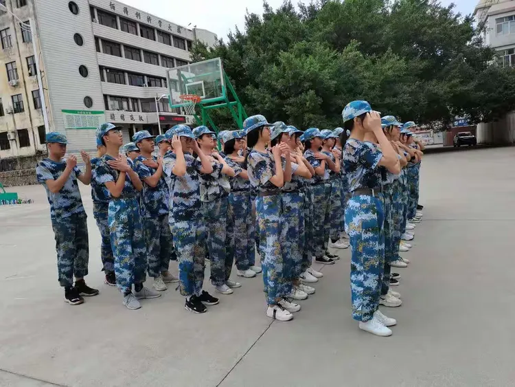 枫亭中学高一家长会邀请函