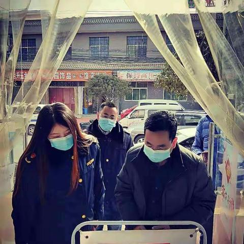 贺缠绪副局长带队督导检查安村孟村节前市场秩序整顿、疫情防控等工作