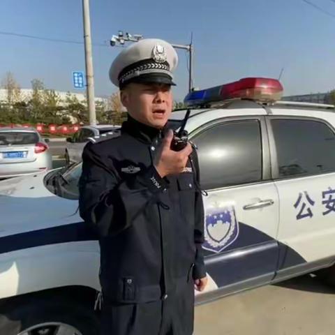 华州公安交警开展景区道路拥堵应急处突演练