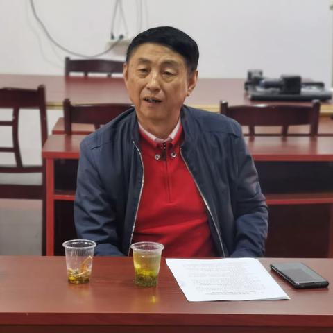 宜昌市老年书画家协会会长韩庆顺一行五人莅临夷陵区老年书协检查指导工作