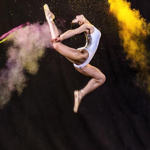 彩粉芭蕾人像摄影 指导：留久.兔小影 舞蹈：姣姣 摄影：海洋 后期：骆赞海