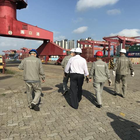 加强公司用电检查，推动安全工作开展