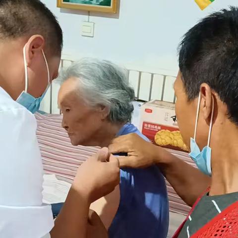 “孩子， 我对咱们的疫苗有信心”