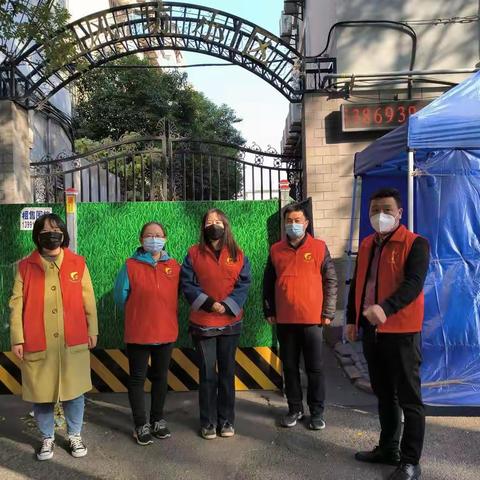 新城区退役军人事务局闻令而动支援社区防疫工作