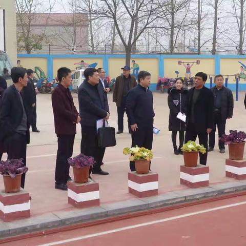省教育厅领导到梁村乡中心校督导检查全面改薄＂20条底线要求‘’达标情况