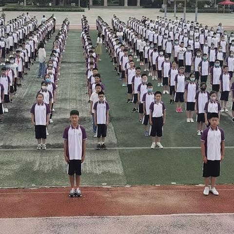 披荆斩棘战自我，乘风破浪塑新生——徐州市第三十四中学七年八班入学教育活动纪实