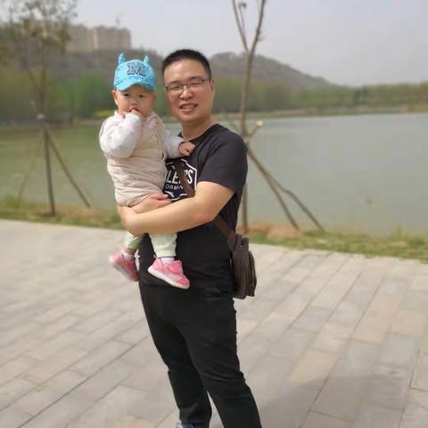 快乐陪伴，让爱同行------二实幼中一班王嘉鸣