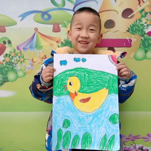 教办幼儿园大班绘画——《爱游泳的小鸭》🦆