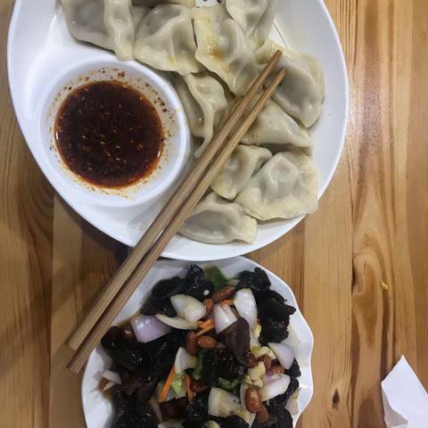 那些装修中吃过的夜饭