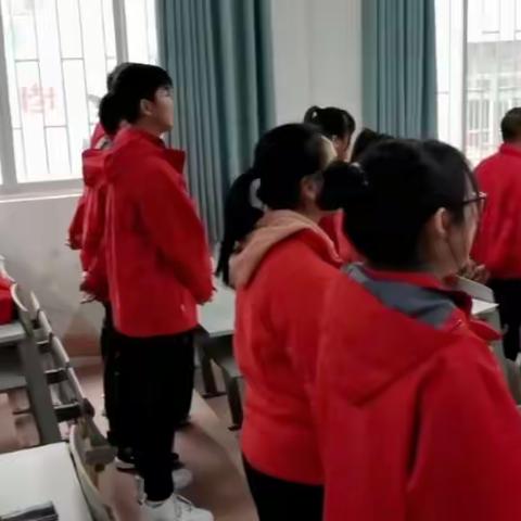 金秀瑶族自治县桐木中学 “喜迎2022年元旦，争创新年新辉煌“教职工红歌比赛