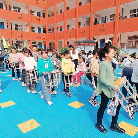 2022年秋季学期郸城中学附属小学第一屇三年级四级“阳光大课间”