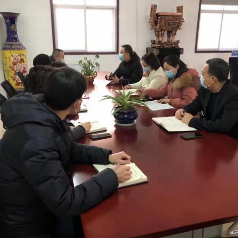 “疫情防线不松懈  定岗定责守家园”—谭家街道百花园社区同驻地单位开展疫情防控及全员核酸演练推进会