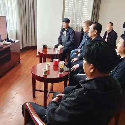 天祝县新的社会阶层人士联谊会、天祝县中小企业协会组织会员企业观看中国共产党第二十次全国代表大会开幕式