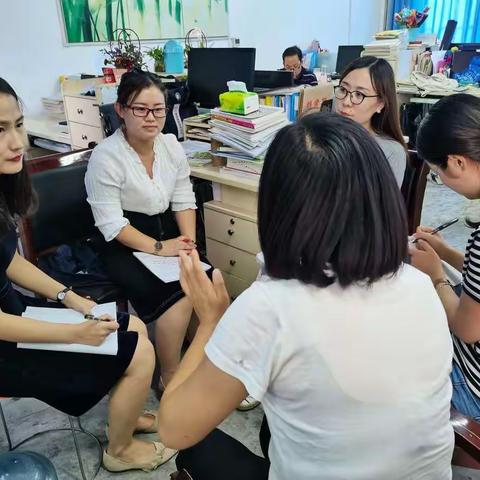 聚集体智慧，备精彩课堂——张家岗小学五星校区开展集体备课教研活动