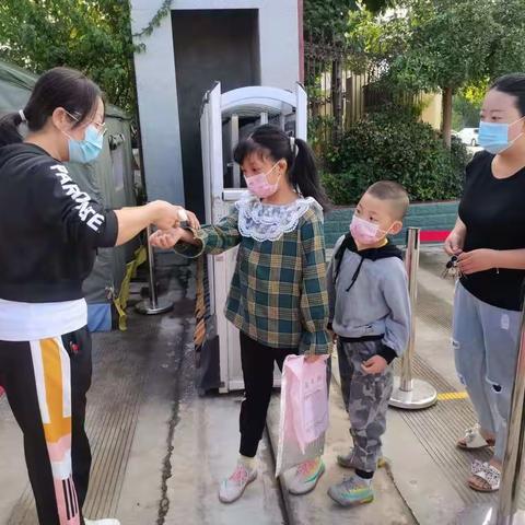 丹桂飘香开学季，携手同行再出发——张家岗小学五星校区2020年秋季开学报到纪实