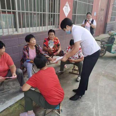 潍坊钱币学会2022年“反假货币宣传月活动”让更多老年人受益