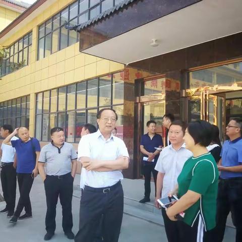 区人大副主任刘建涛带队到灞陵街道办事处调研养老工作