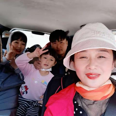 四口之家，北京之旅