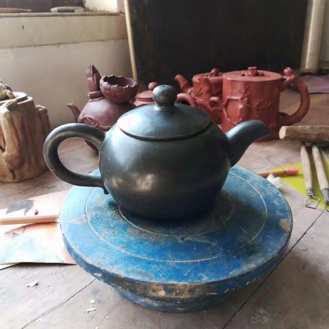 一行和他的紫砂壶