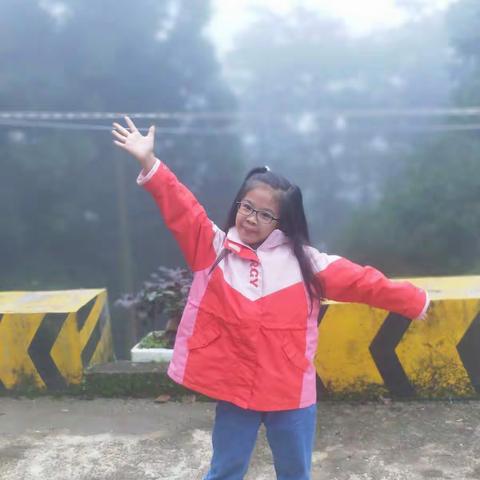 怎么像是第一次做美篇，新体验✌