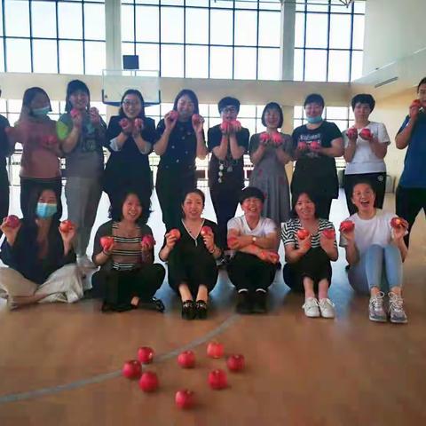 做幸福逐梦人 为建党百年献礼