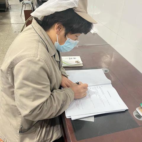 立足岗位学本领 真抓实干强技能———成装一厂成四车间玻甲班