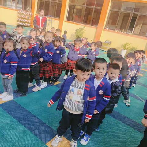 中一班宝贝一周精彩瞬间💕💕