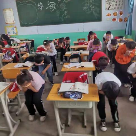 前小寨小学火灾逃生演练纪实