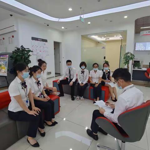 都江堰东门支行开展案防警示教育活动