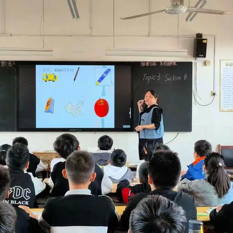 展教学风采，携手共成长—郏县龙山二中观课议课教研纪实