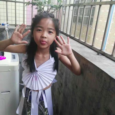 共建文明、快乐暑假——肖瑜欣