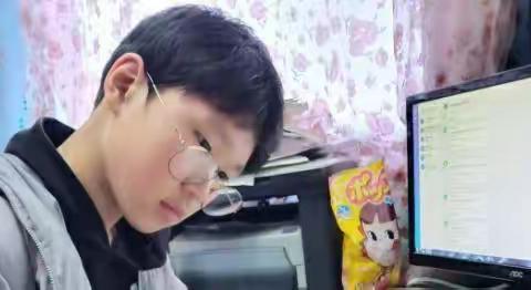 众志成城抗疫情  妙笔生花传真情（学生征文一）