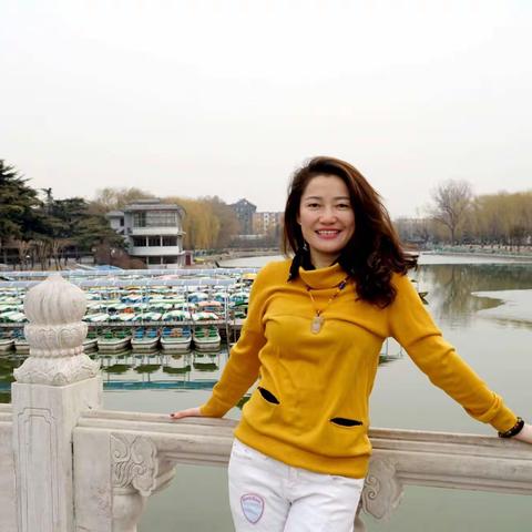 我的学生有当摄影模特的天赋