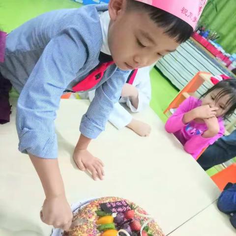 航铭宝贝生日快乐🎁🎁🎈🎈🎈