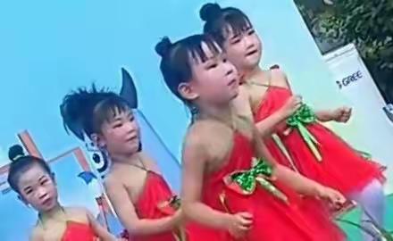 “红"图远志  “缨"你精彩一一松滋市天天向上幼儿园2022年春季学期一期末汇报展示
