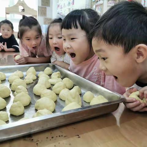 “品过去的味道”——县机关幼儿园庆祖国70华诞主题活动