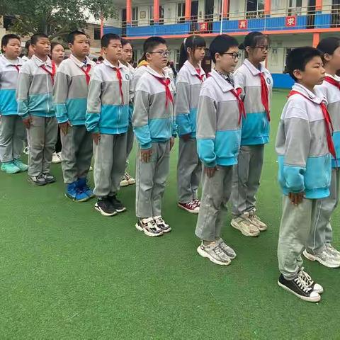 笔尖拂轻痕，文化永传承——两寺渡小学六年级二班硬笔书法比赛