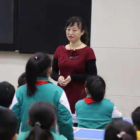 植根专题研讨 让学生素养悄悄生长———濮阳市第二实验小学举行2019年秋季学段专题研讨课活动（语文专场）