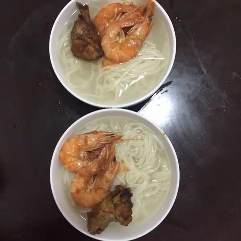 感恩母亲节：李昕佑之煮面条