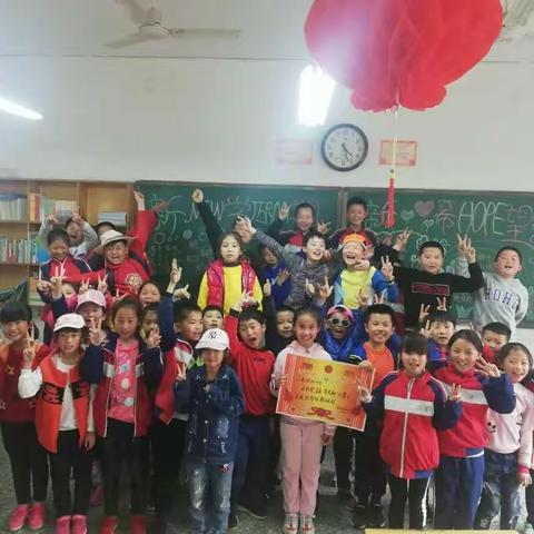 早春园小学2019年春季运动会三四中队精彩瞬间剪影