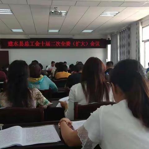 旅行者行天下的美篇