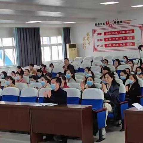 专家引领共成长，且思且行同芬芳  ———郾城区实验小学邀请张龙老师进行线上专题指导