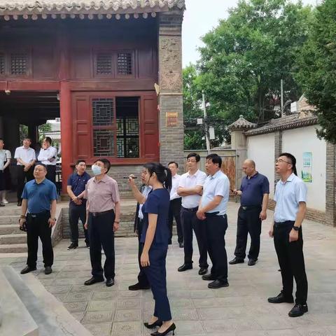 省人大常委会预算工委主任乔军一行来长调研期间指导博物馆工作