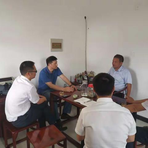 市农田处、市农技站就水稻收获期补充保险走访种粮大户