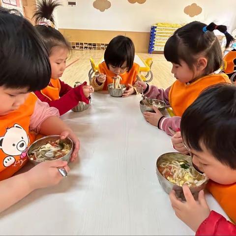 不负“食”光  拒绝浪费——爱惜粮食主题教育活动