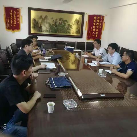 市规划和自然资源局杨局长、张红兵队长带队对我区"违建别墅清查整治"和"卫片执法"工作进行督导